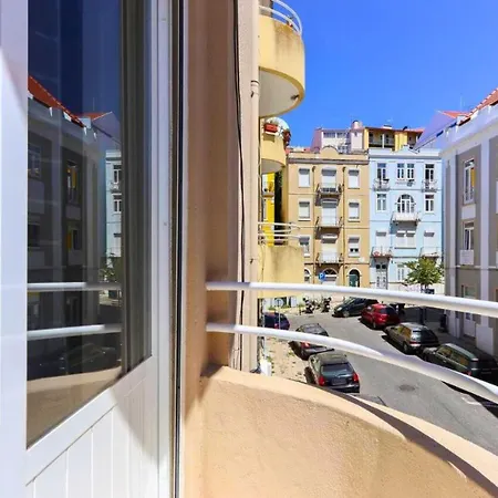 Cozy And Sunny - Anjos, Apartman