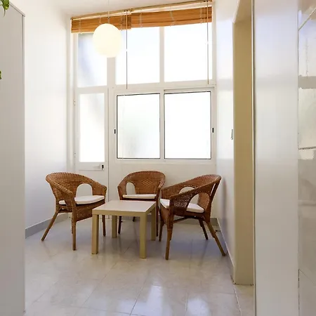 Cozy And Sunny - Anjos, Apartman
