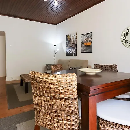 Cozy And Sunny - Anjos, Apartman
